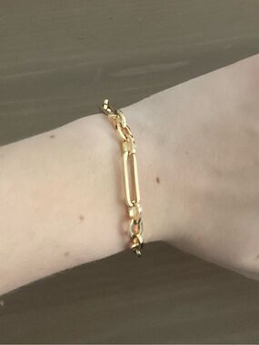 Gold Link Chain Bracelet magnetic